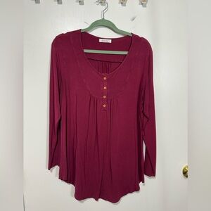 Woman’s long sleeve blouse
